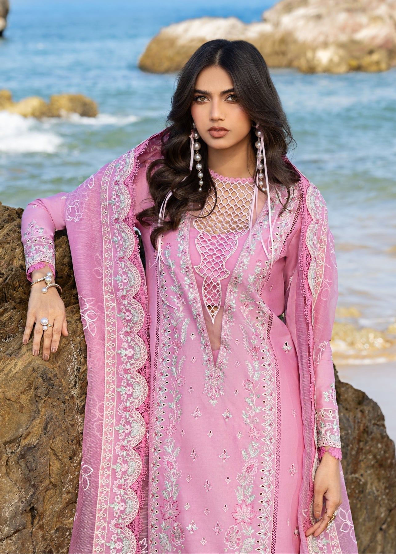 Akbar Aslam | Mare Lawn Edit 25 | Sofi