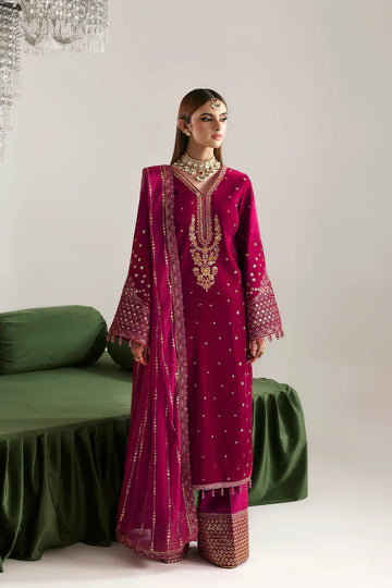 Emaan Adeel | Zarposh Velvet Collection | SHAHNAZ