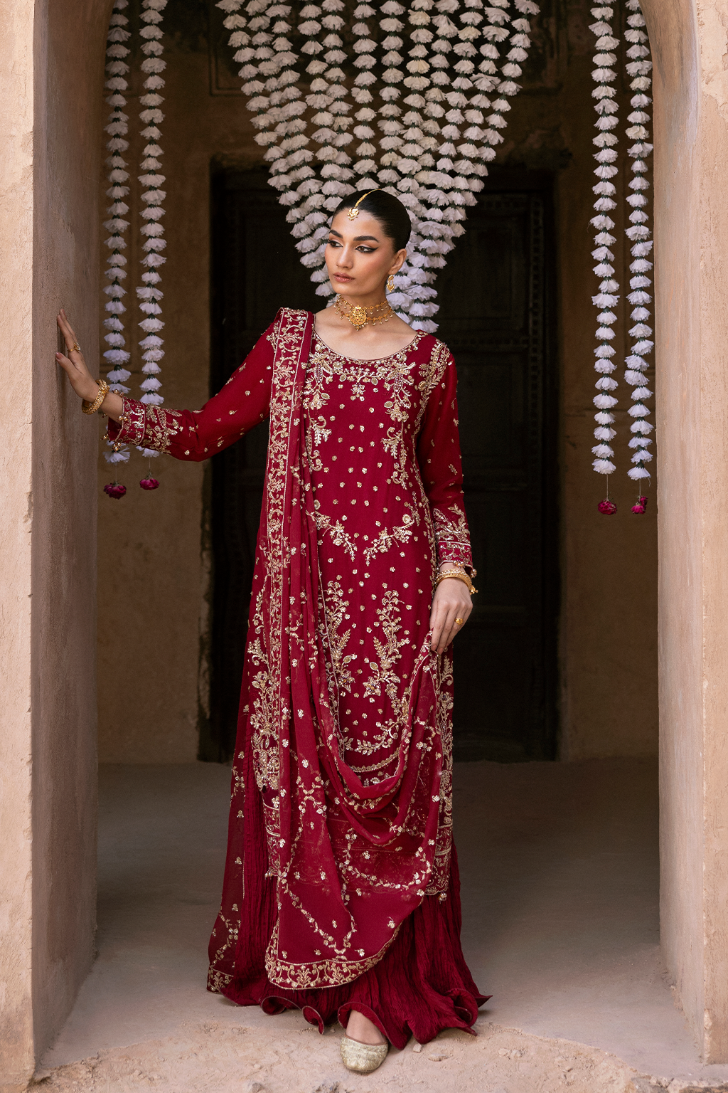 Emaan Adeel I The Empress Wedding Formals I ROSMYN