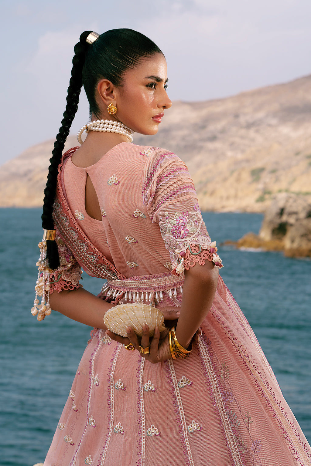 AJR Couture | Dastan Luxury Lawn 25 | Flair - House Of Hania