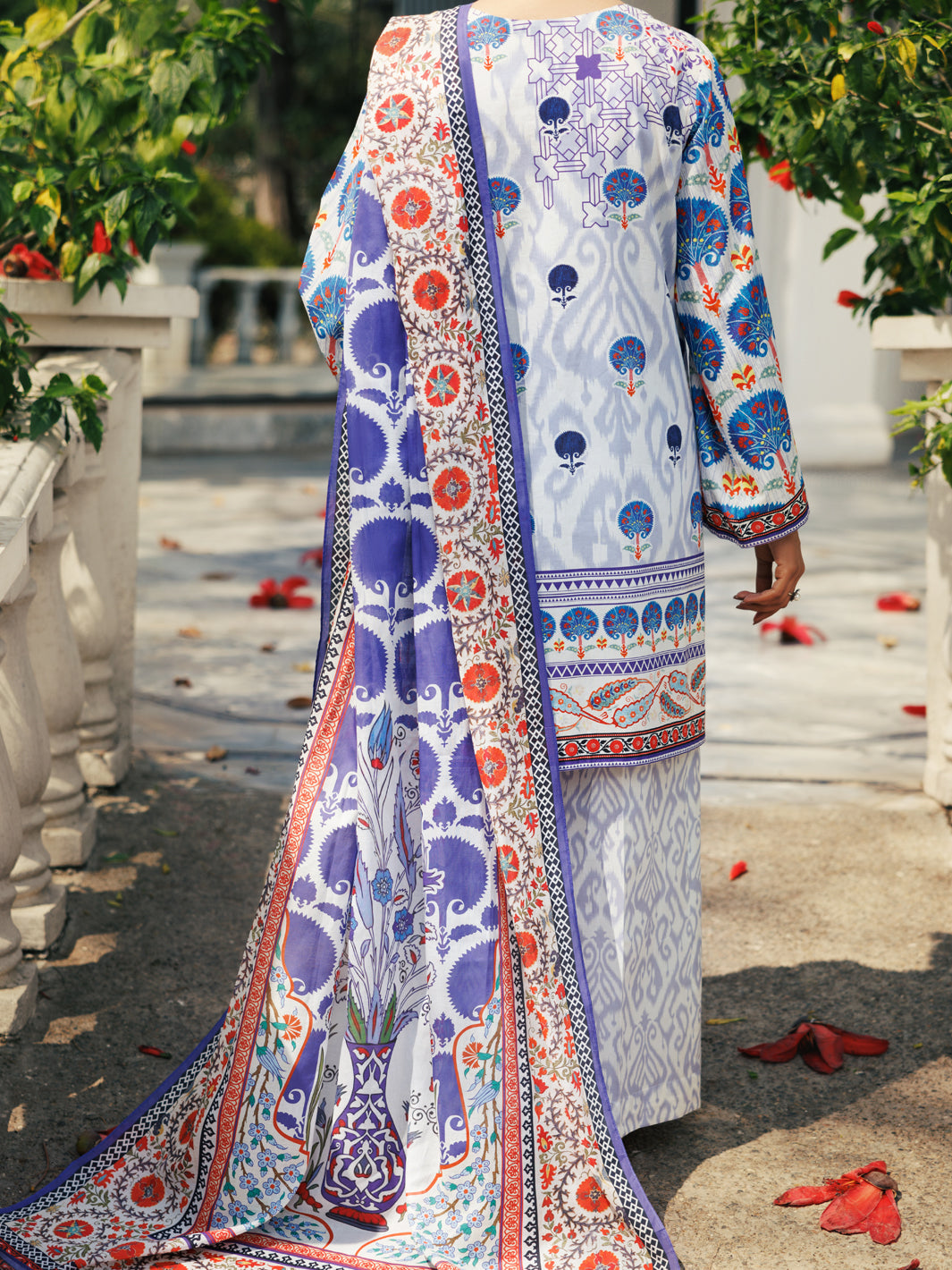 Almirah | Traditional Tale | ALP-3PS-2116