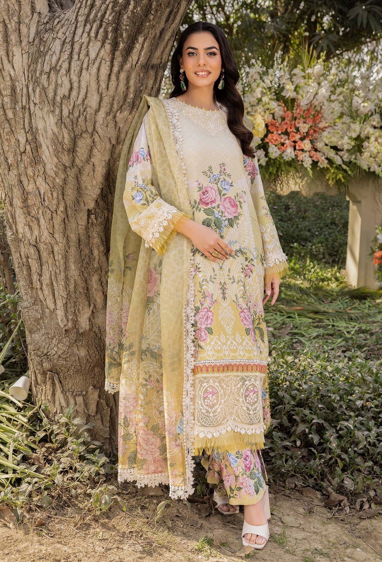 Adans Libas | Morzine Lawn 25 | MORZINE 07000 - House Of Hania