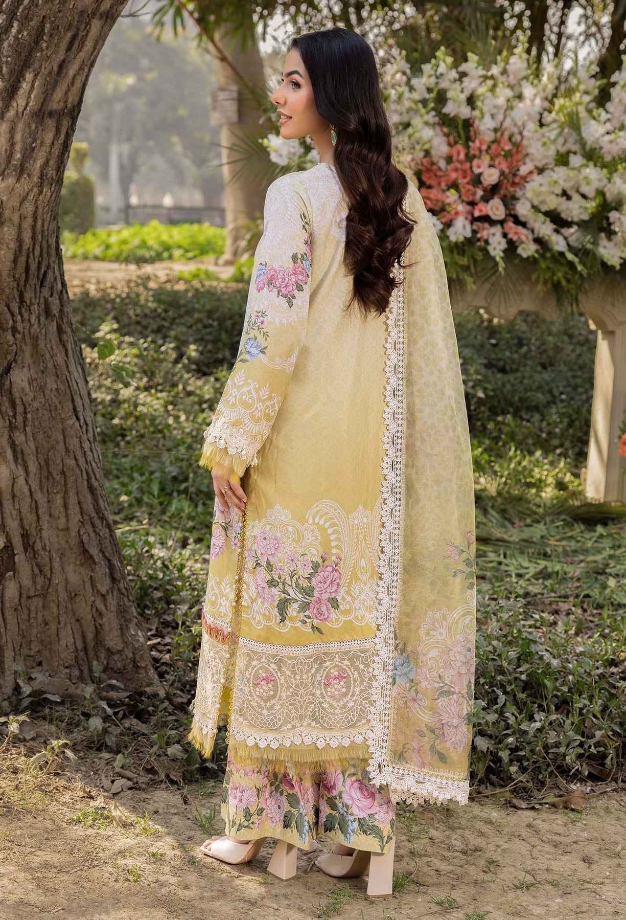 Adans Libas | Morzine Lawn 25 | MORZINE 07000 - House Of Hania