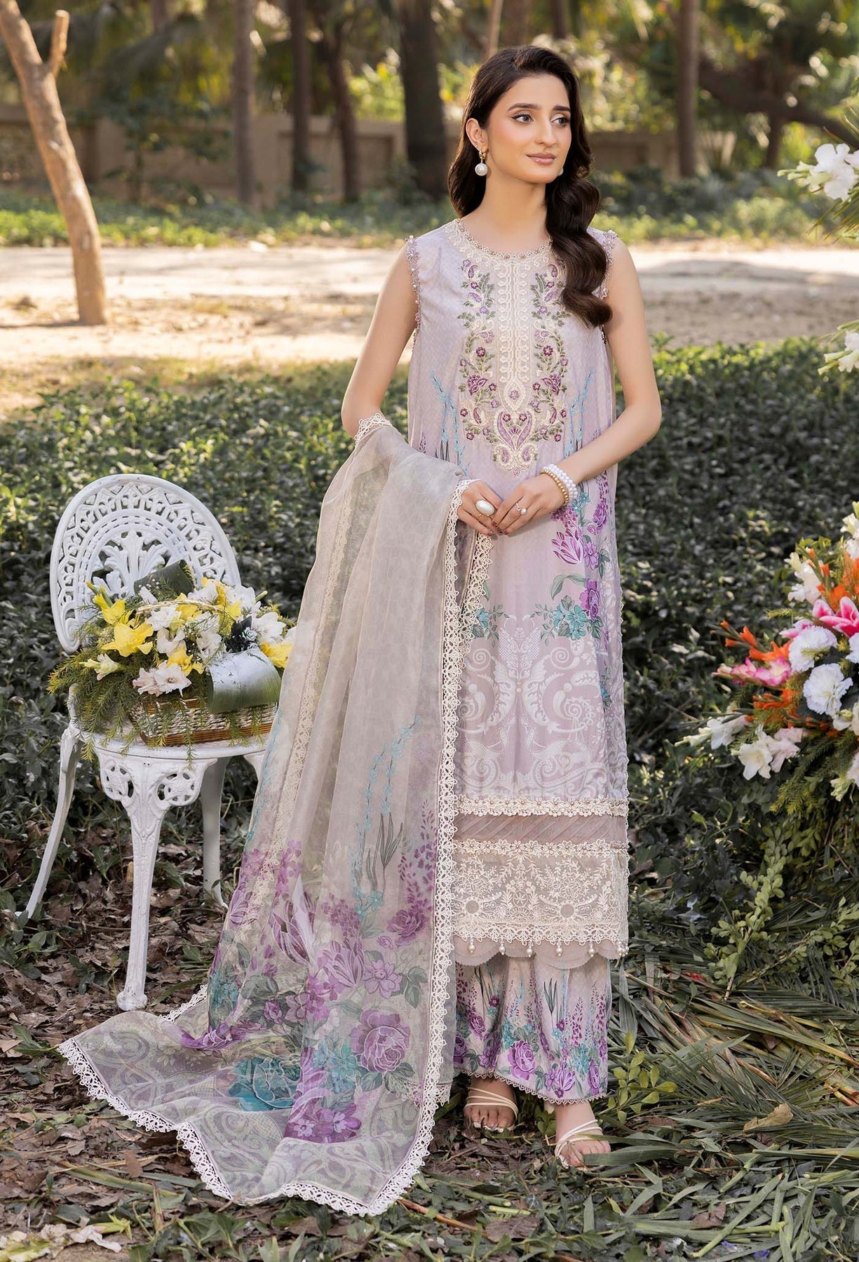 Adans Libas | Morzine Lawn 25 | MORZINE 07004 - House Of Hania