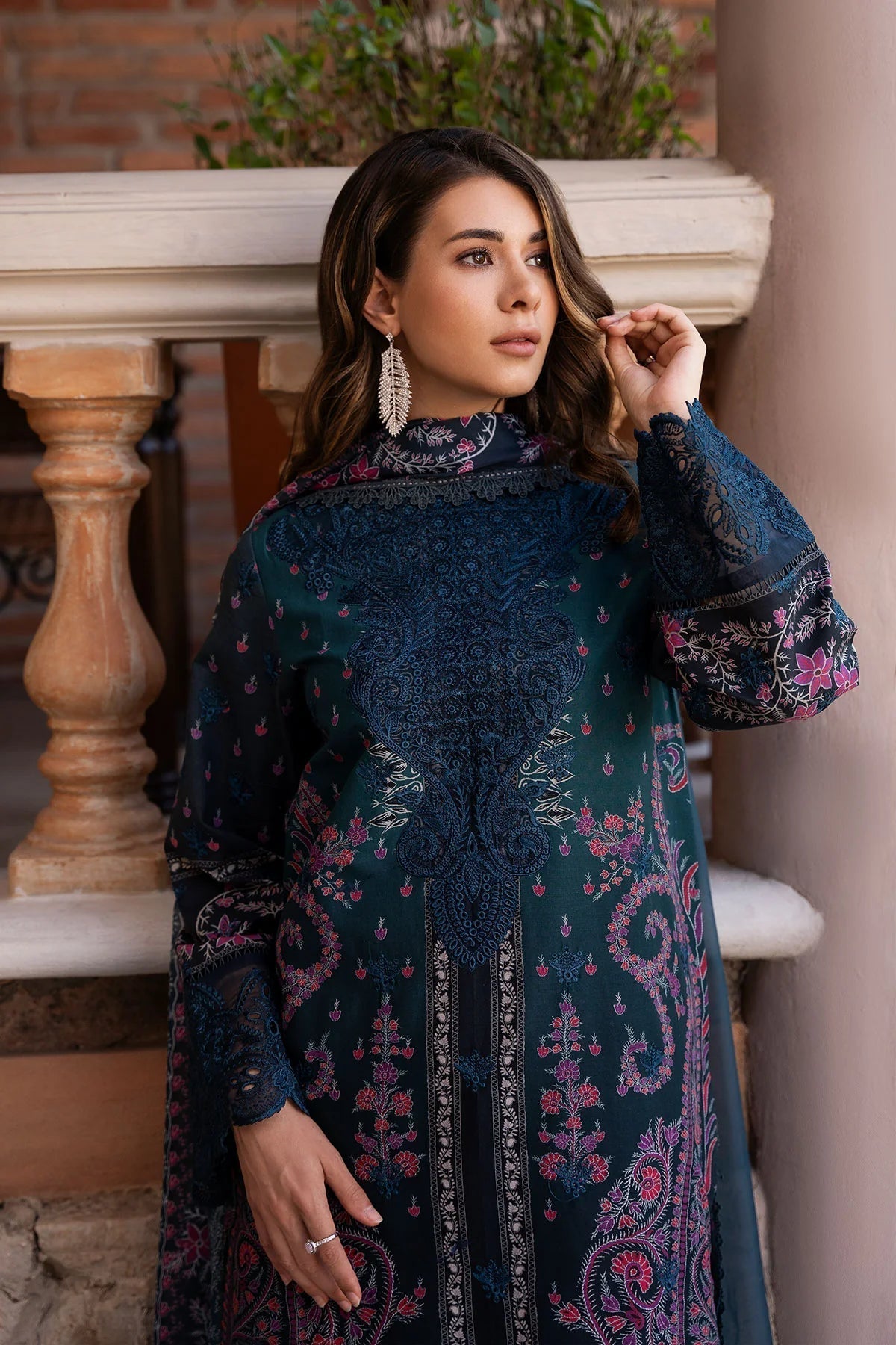 Afrozeh | Damask The Holiday Edit '25 - Lawn | Azrina B - House Of Hania