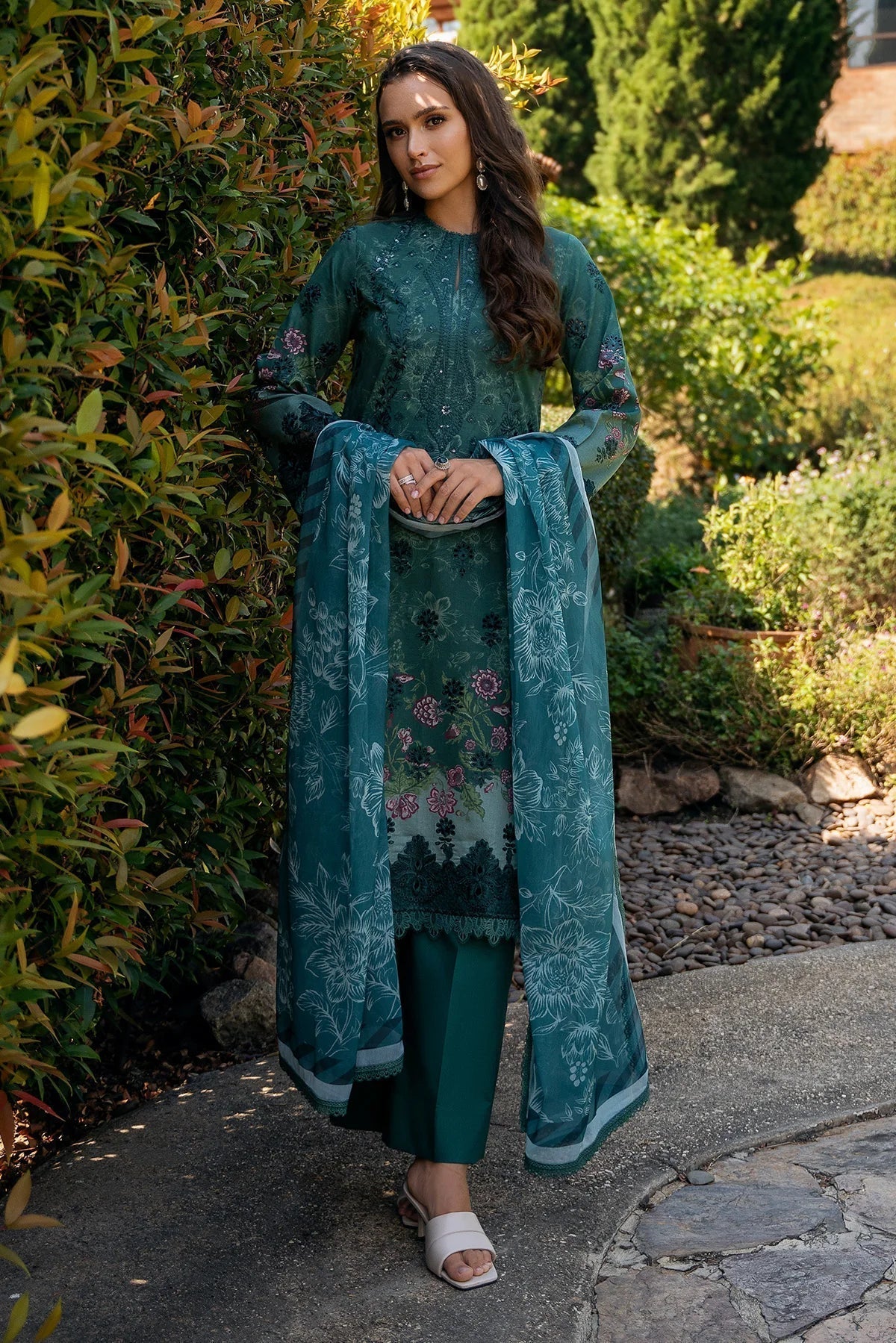 Afrozeh | Damask The Holiday Edit '25 - Lawn | Opaline A - House Of Hania
