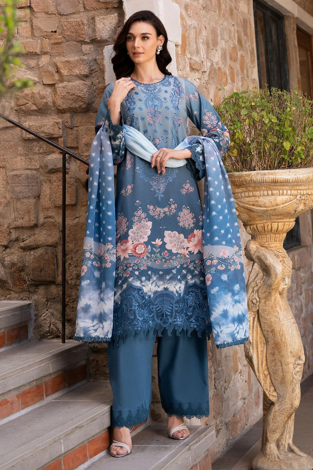 Afrozeh | Damask The Holiday Edit '25 - Lawn| Seraphina A - House Of Hania