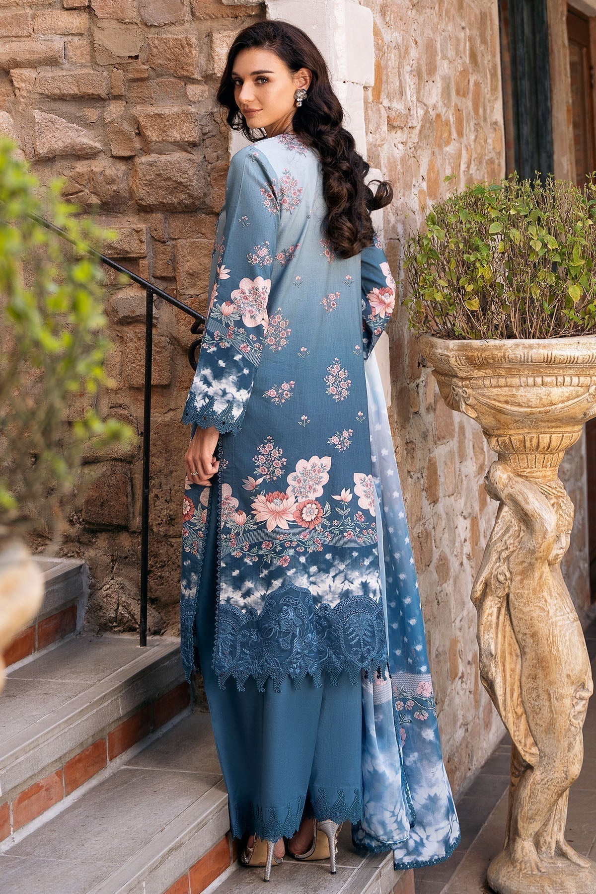 Afrozeh | Damask The Holiday Edit '25 - Lawn| Seraphina A - House Of Hania