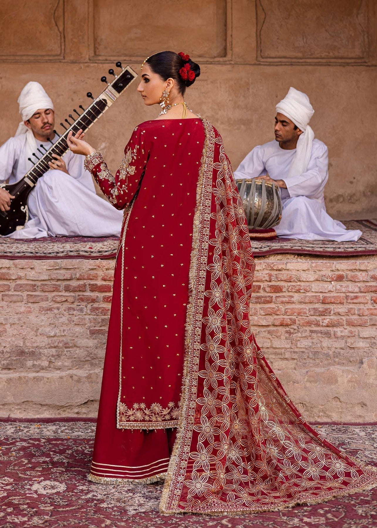 Akbar Aslam | Dastaan Luxury Formals | Arusa - House Of Hania