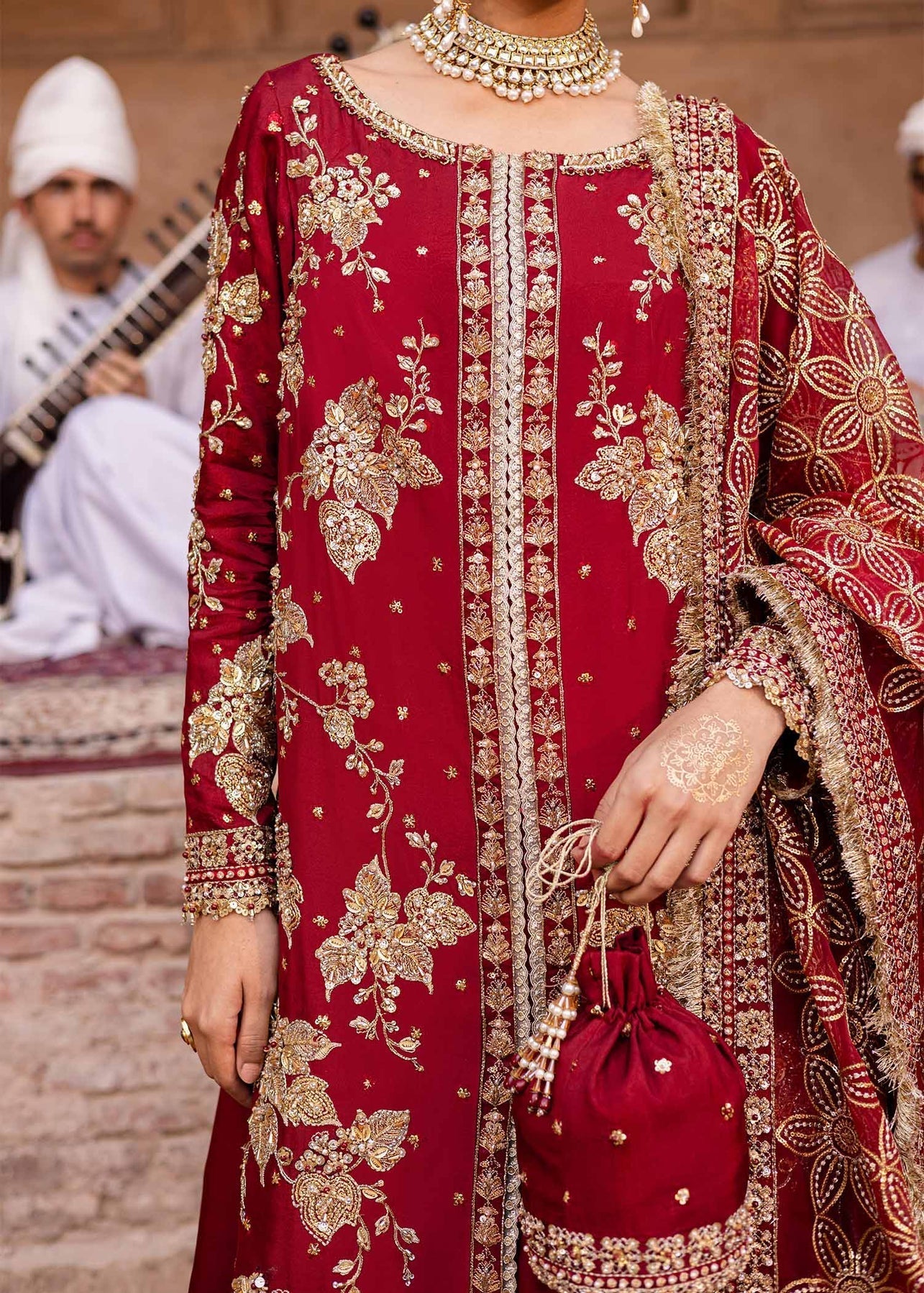 Akbar Aslam | Dastaan Luxury Formals | Arusa - House Of Hania