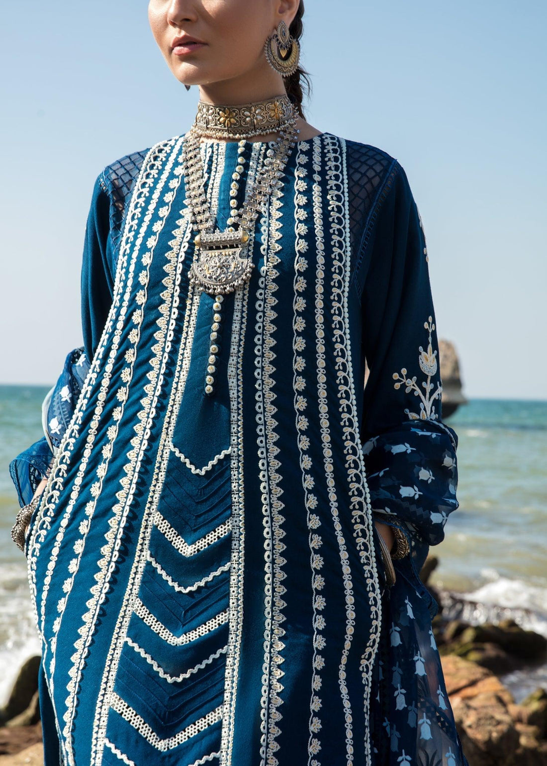 CRIMSON Embroidered Lawn Marori Dreams - D4 A - House Of Hania