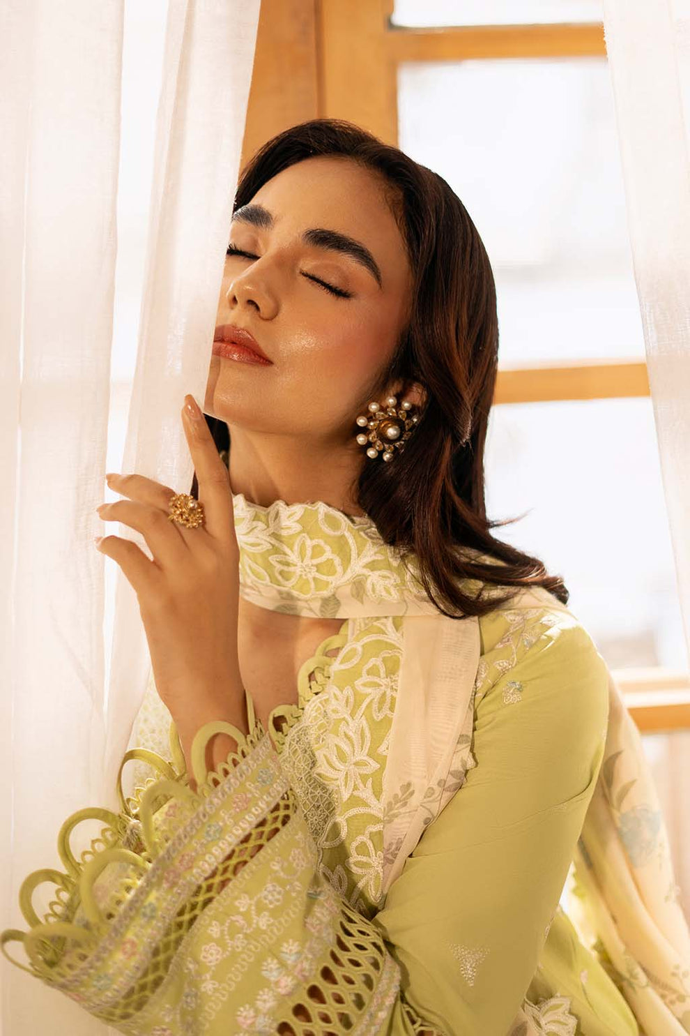 Zarposh | Sajni Lawn 25 | Gulnaz