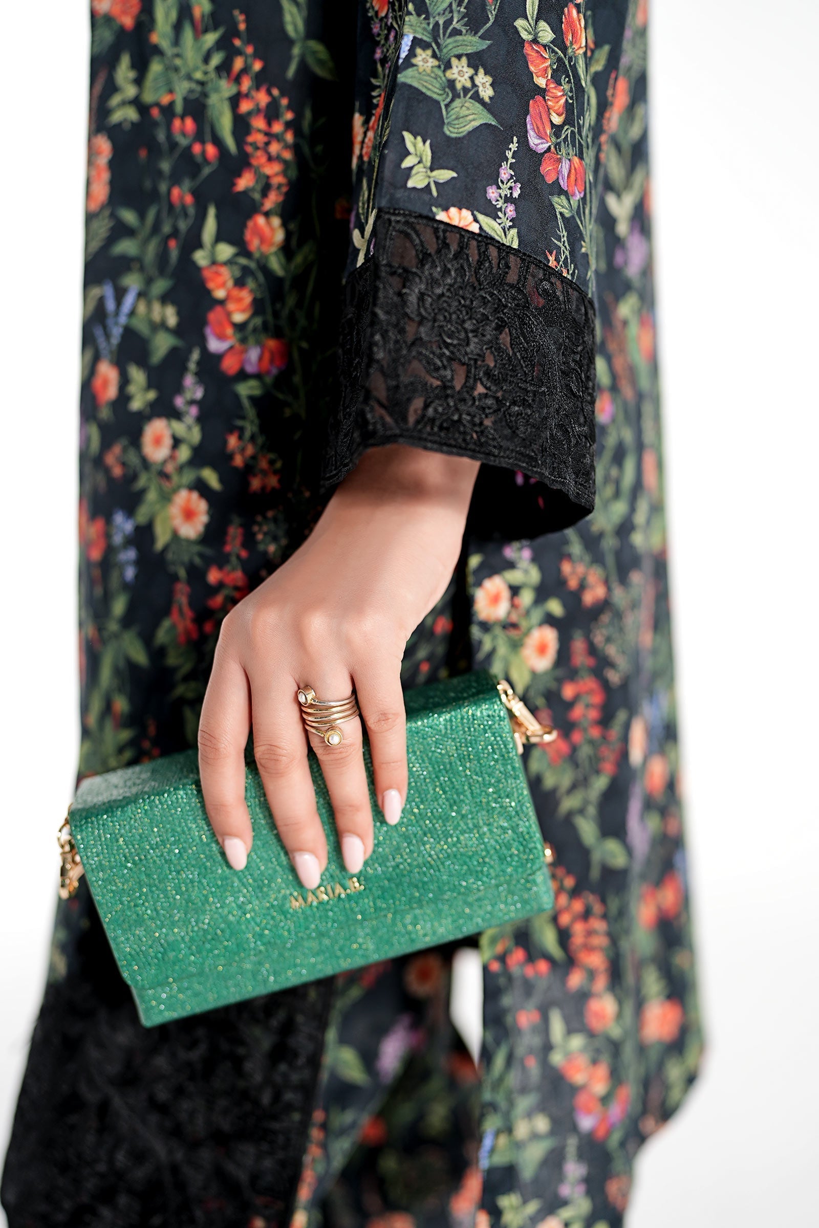 Maria B | Luxury Winter Pret 25 | DW-EF23-71R1-Black