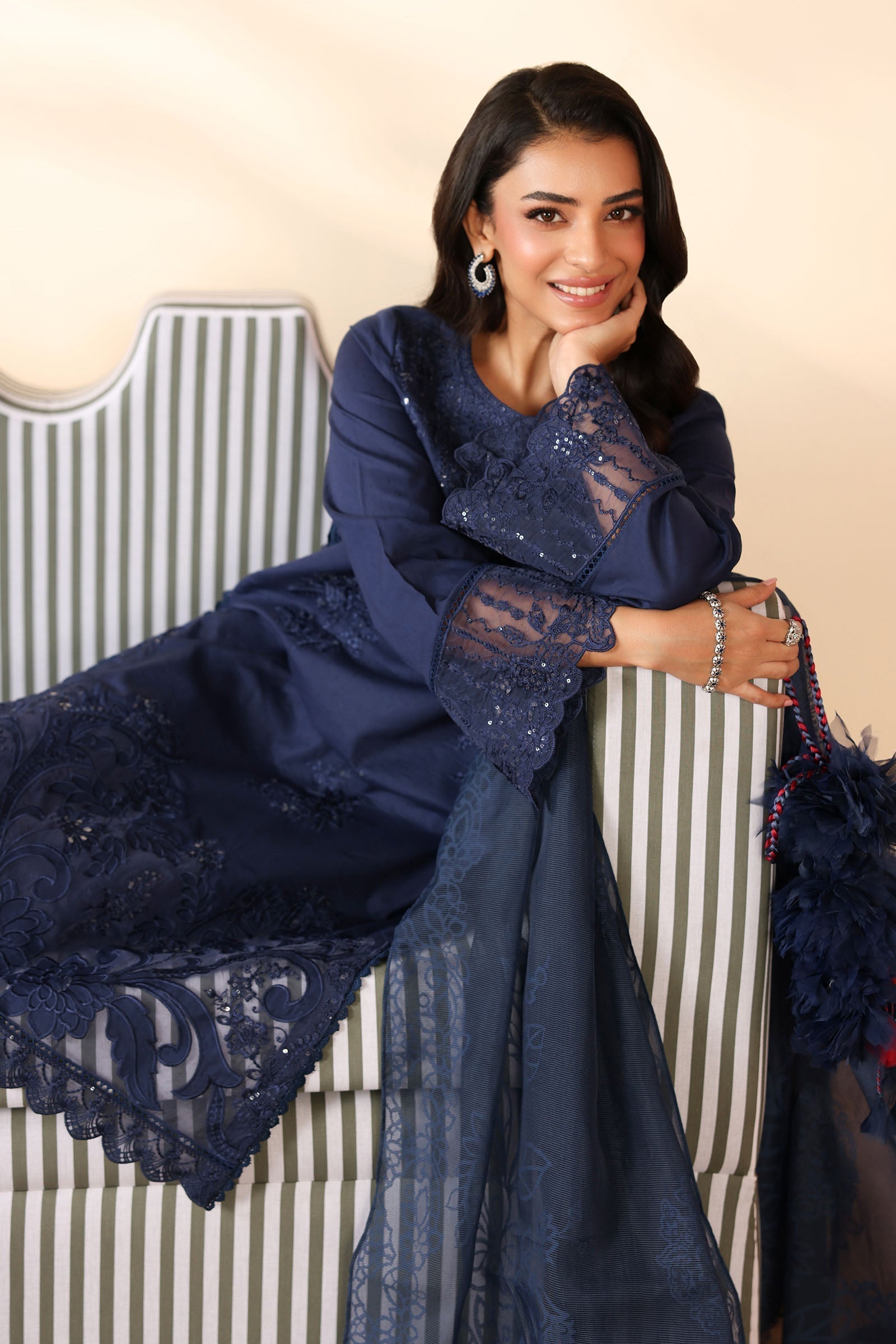 Maria B | Luxury Winter Pret 25 | DW-PF25-07-Blu