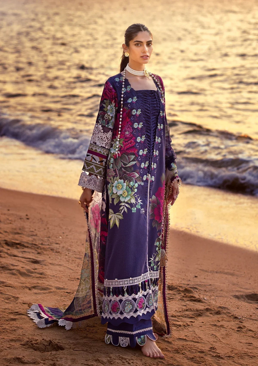 ELAF Signature Embroidered Lawn 3Pc Suit ESL-08A SINCLAIR - House Of Hania