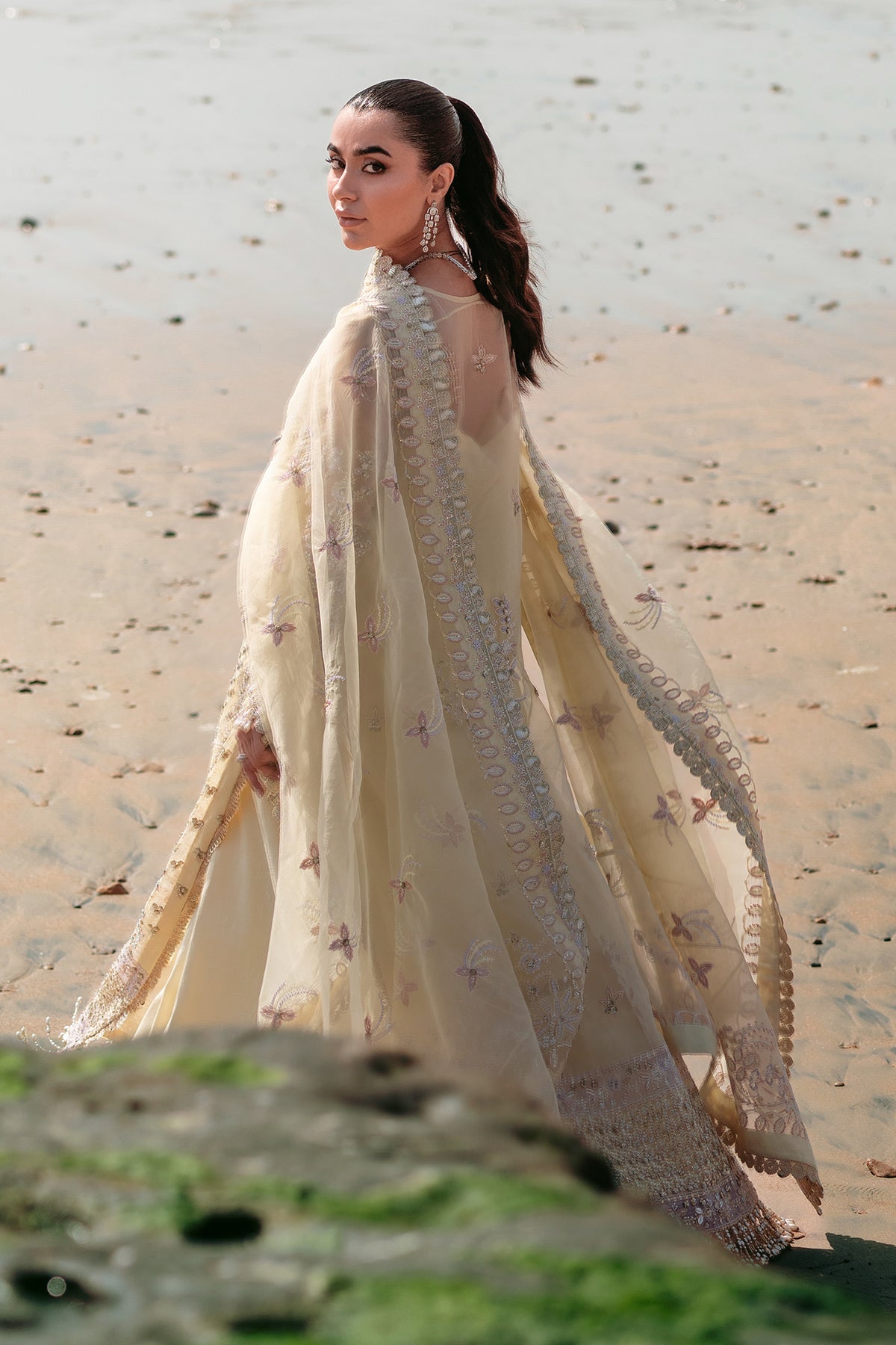 EMAAN ADEEL__ELLE - House Of Hania