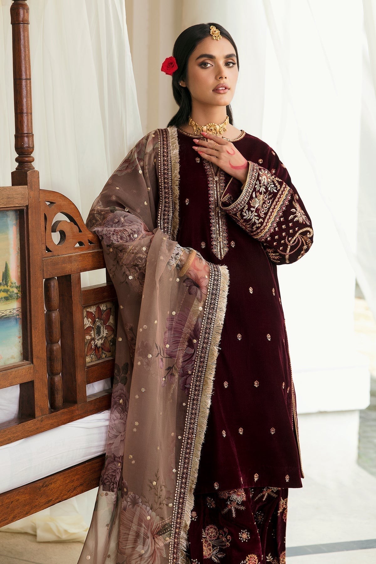 EMBROIDERED VELVET UF-250 - House Of Hania
