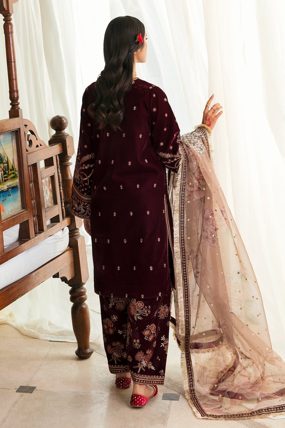 EMBROIDERED VELVET UF-250 - House Of Hania