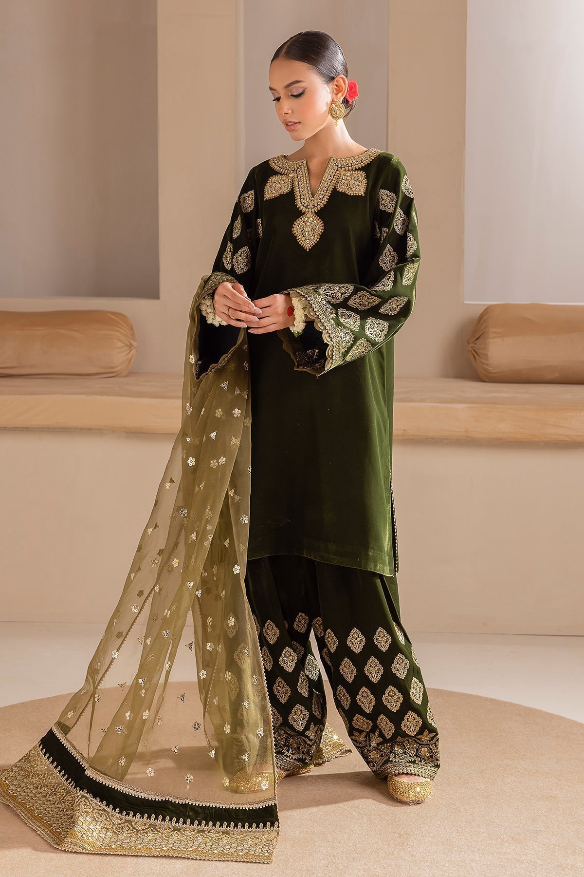 EMBROIDERED VELVET UF-425 - House Of Hania