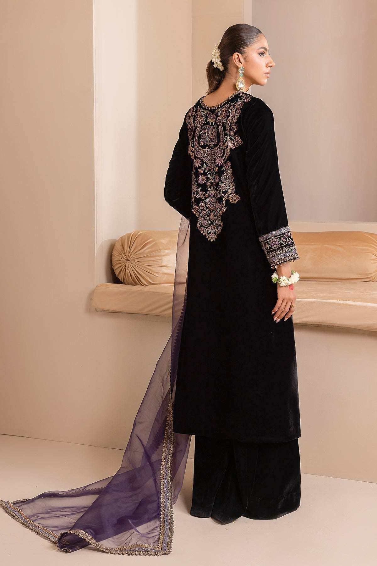 EMBROIDERED VELVET UF-426 - House Of Hania