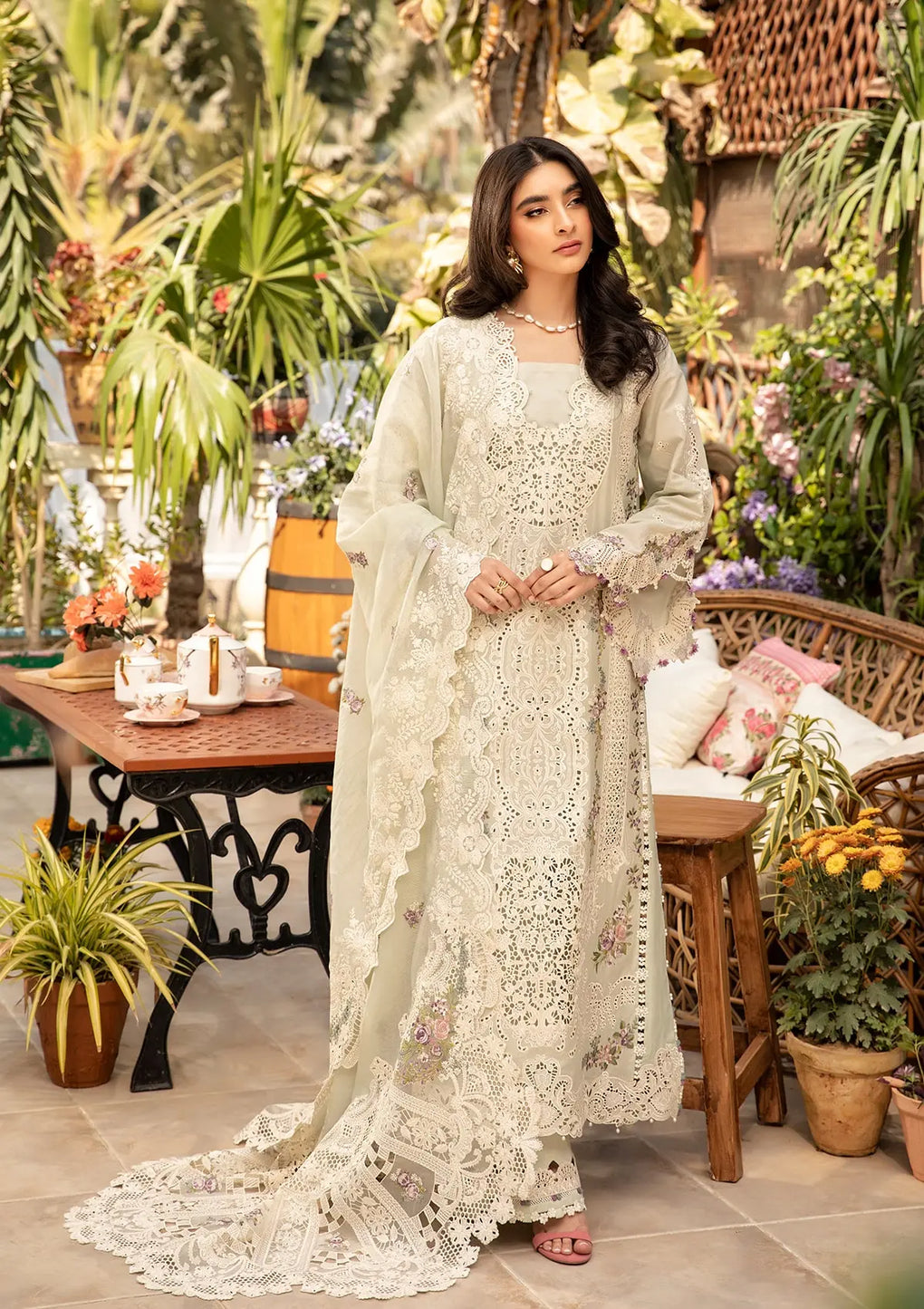 Elaf Premium | Luxury Lawn 25 | ELM-1B SANAA - House Of Hania
