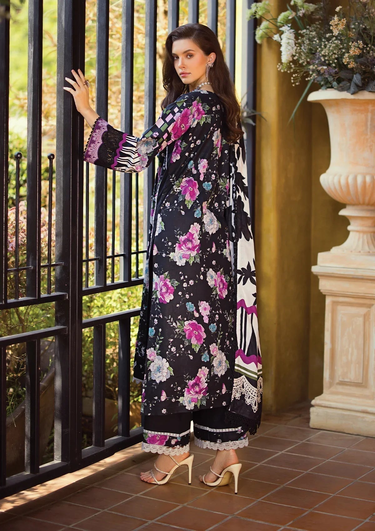 Elaf Premium Print Chikankari Lawn 3Pc Suit ECT-02B DARIEN - House Of Hania