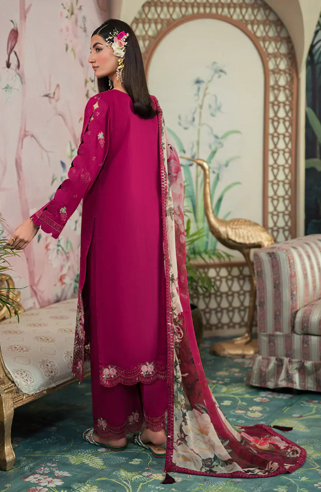 Emaan Adeel | Ayra Luxury Lawn 24 | AR-04 - House Of Hania