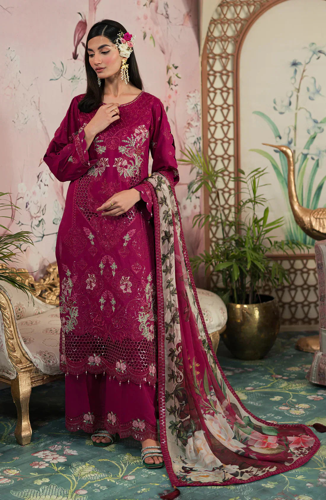 Emaan Adeel | Ayra Luxury Lawn 24 | AR-04 - House Of Hania