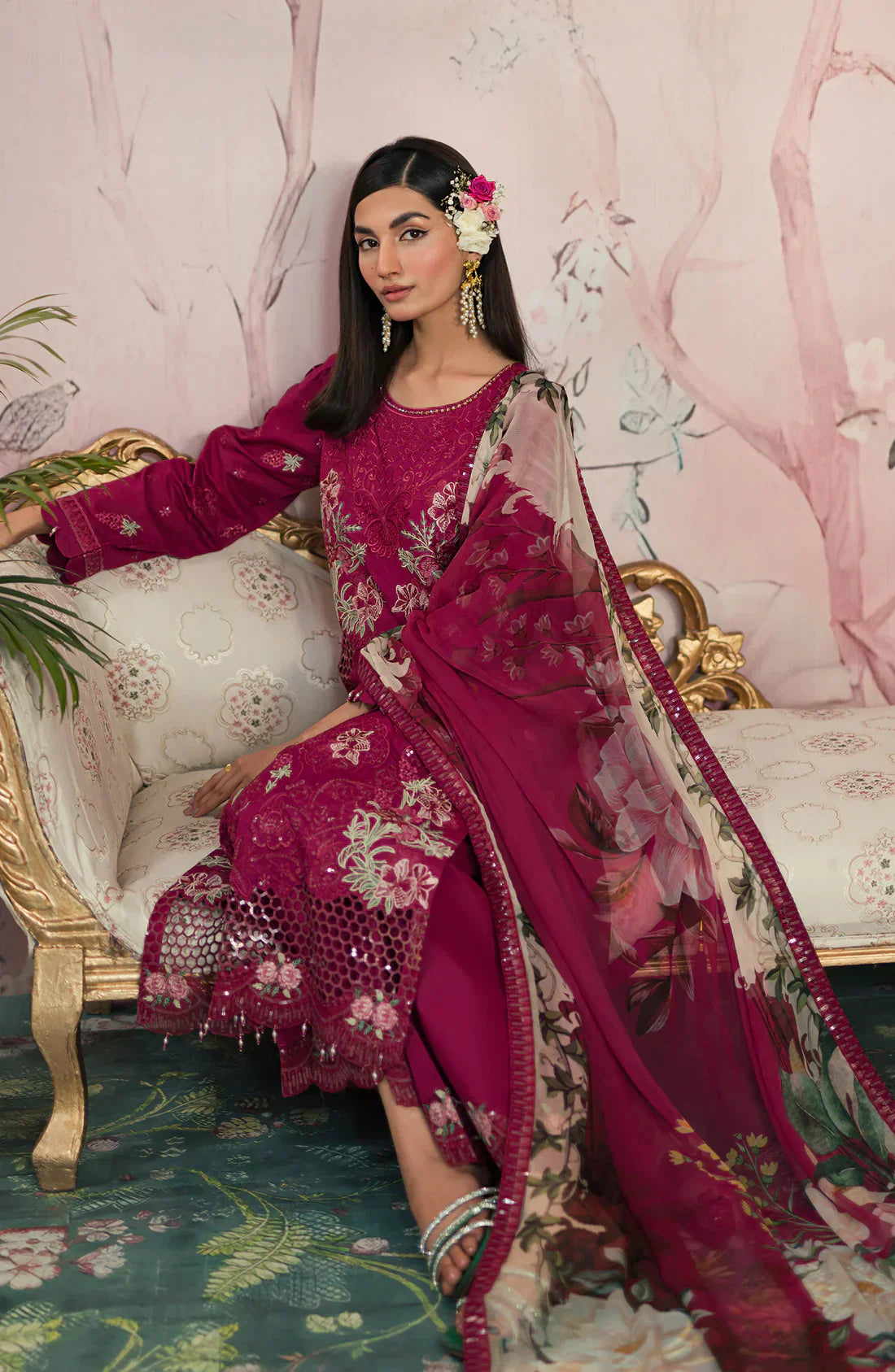 Emaan Adeel | Ayra Luxury Lawn 24 | AR-04 - House Of Hania
