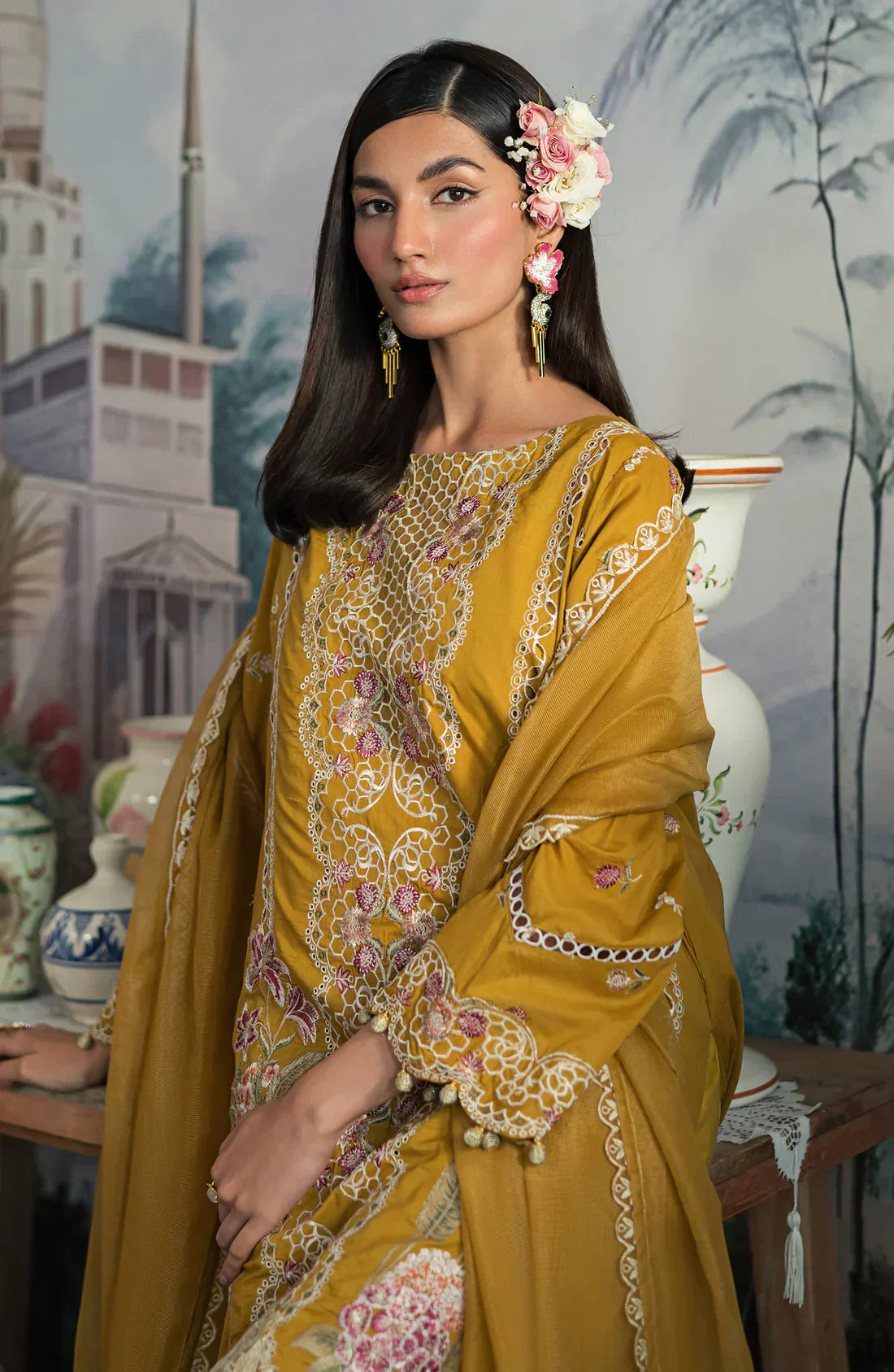 Emaan Adeel | Ayra Luxury Lawn 24 | AR-06 - House Of Hania