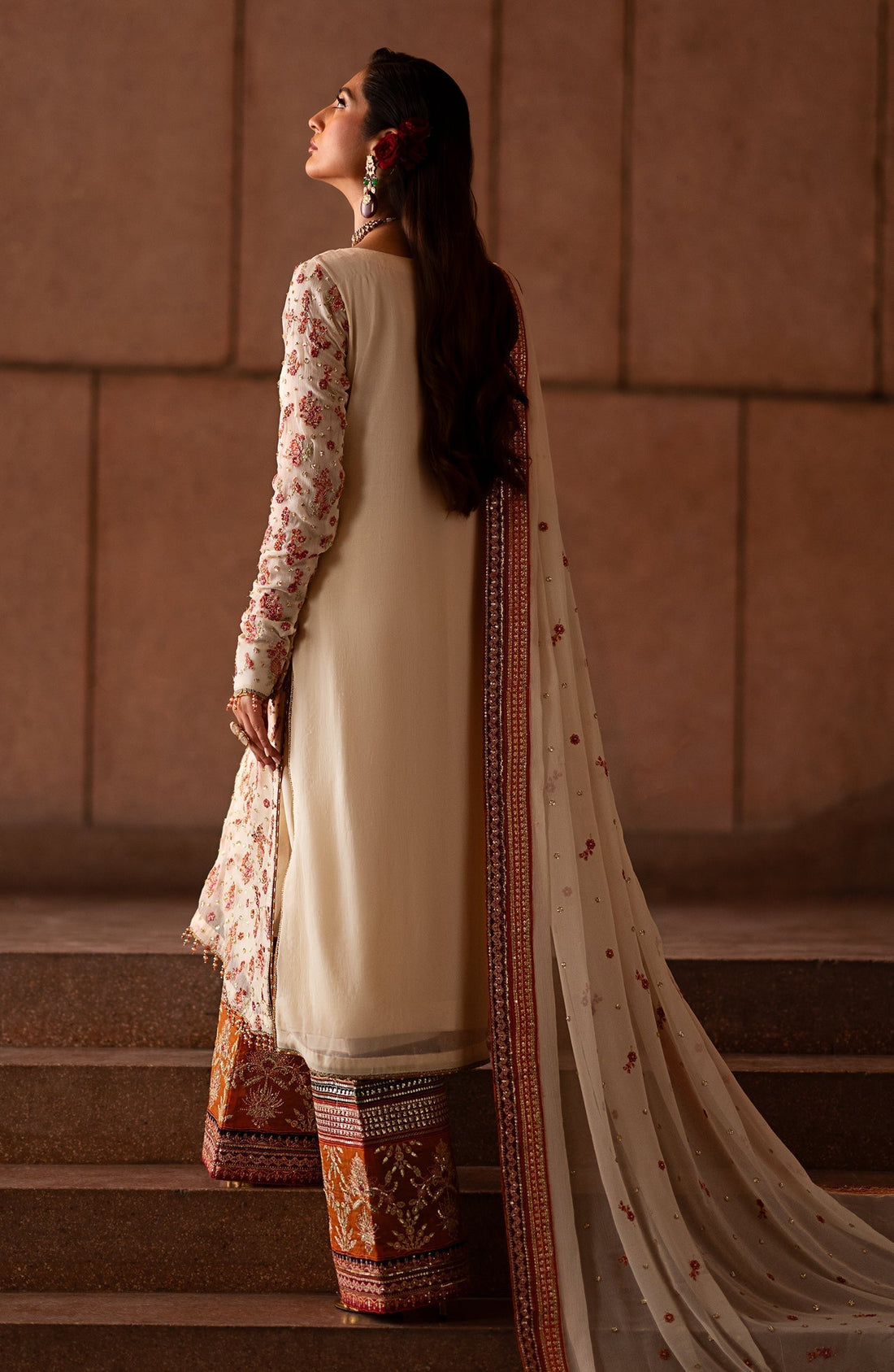 Emaan Adeel | Casabella Wedding Formals | CLOVERA - House Of Hania