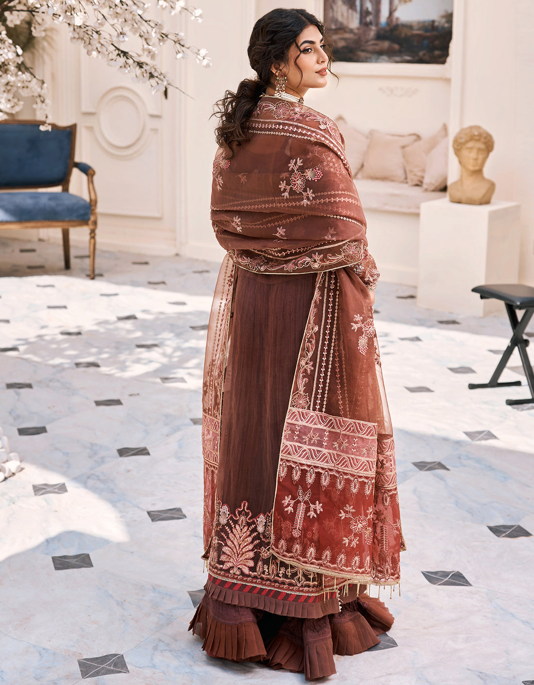 Emaan Adeel - ESH-01 - House Of Hania