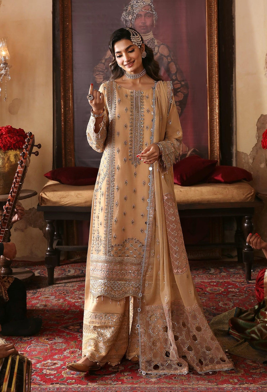 Emaan Adeel - GH09 - House Of Hania