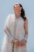 Emaan Adeel | Kamari Reveuse Wedding Formals | NOVA - House Of Hania