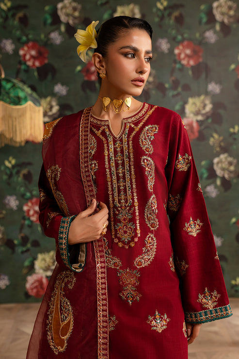 Emaan Adeel | Rangrez Collection | MAHI - House Of Hania