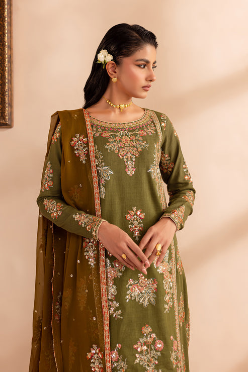 Emaan Adeel | Rangrez Collection | RIWAAZ - House Of Hania