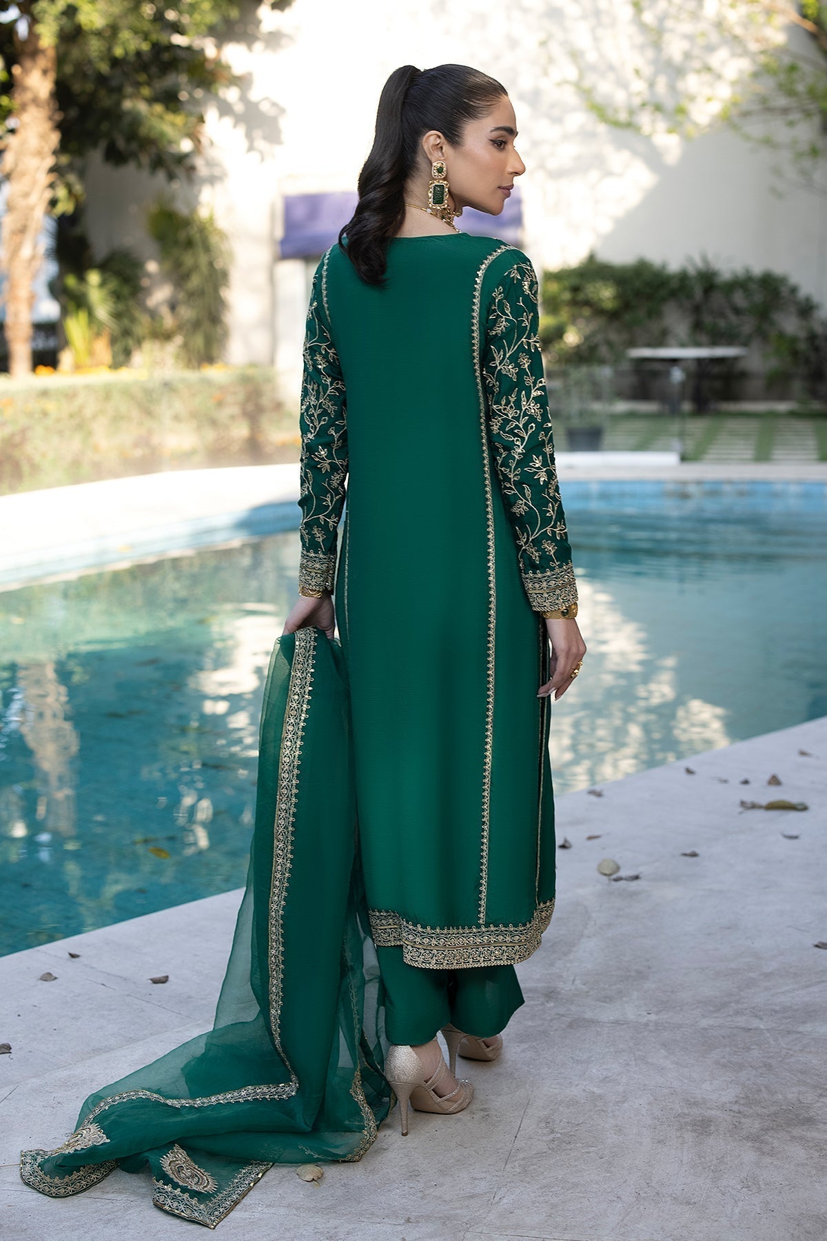 Erum Khan | Shahzeen Eid Collection | PEACOCK - House Of Hania