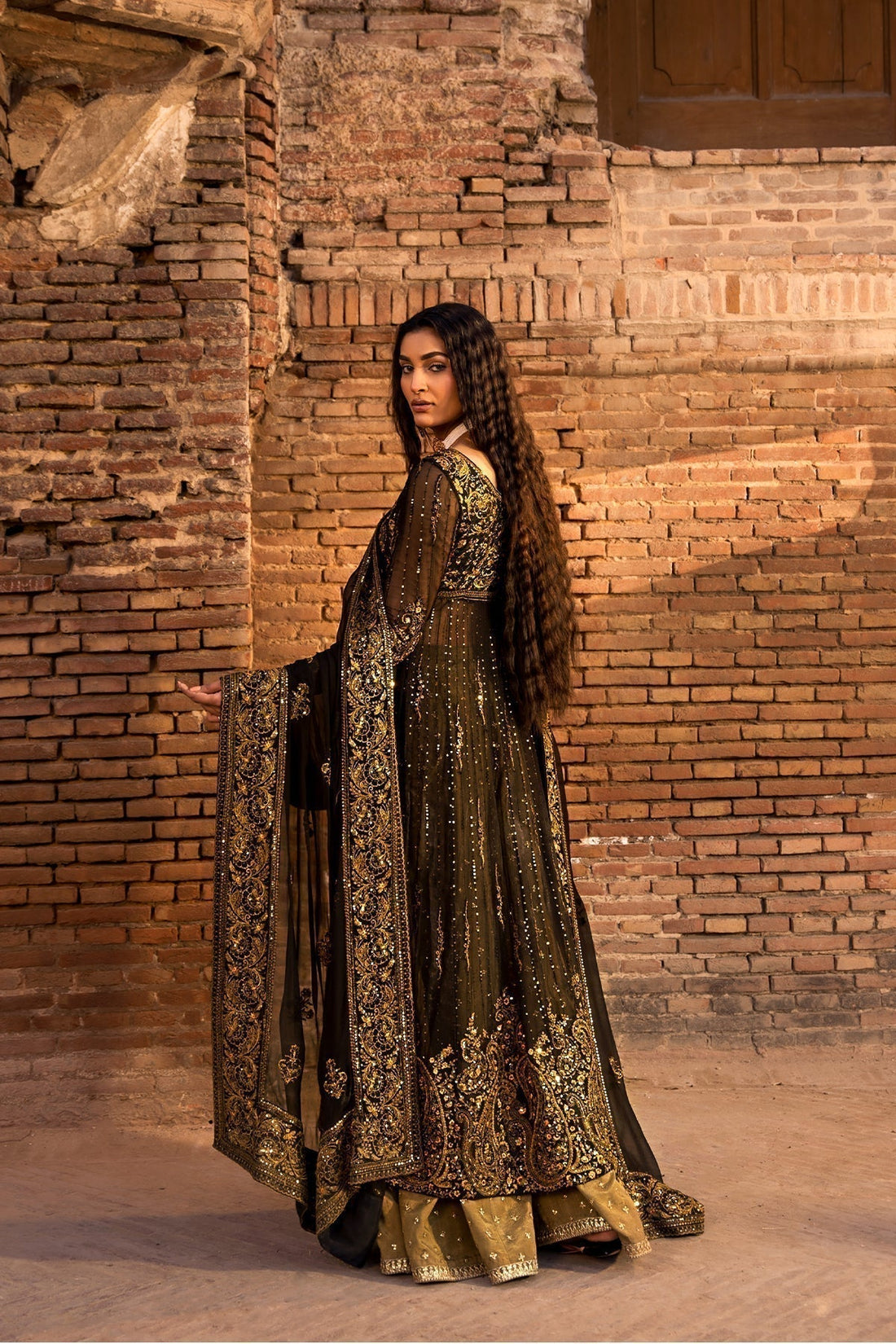 Erum Khan | Shezadian Luxe Formals | ZEENAT - House Of Hania
