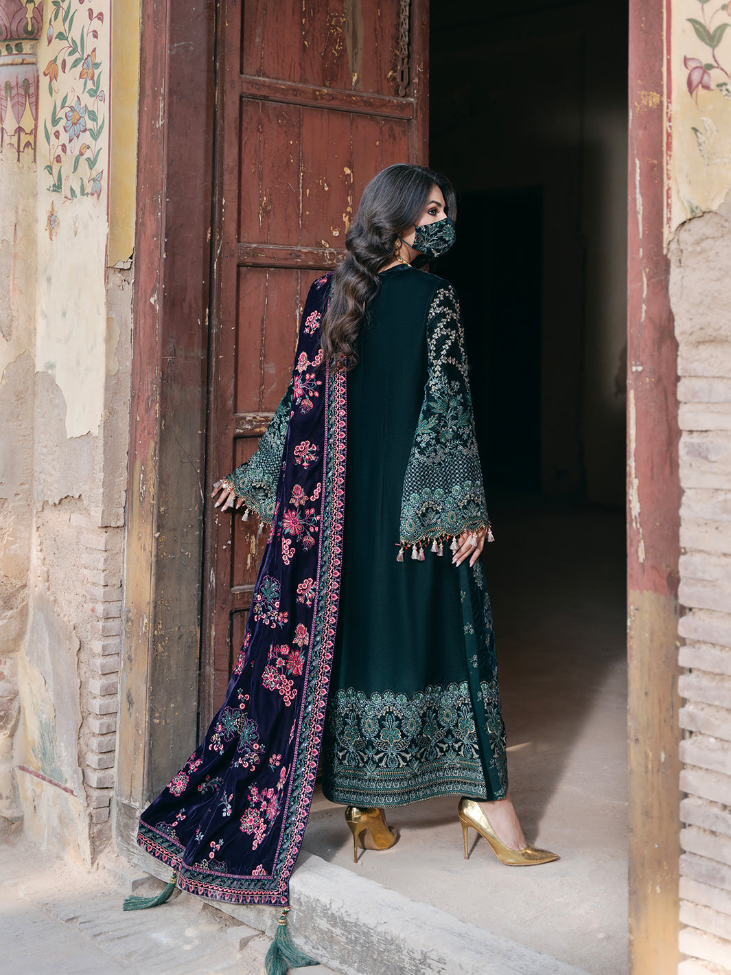 Flossie | Siara Velvet Formals | V-102 - A - House Of Hania