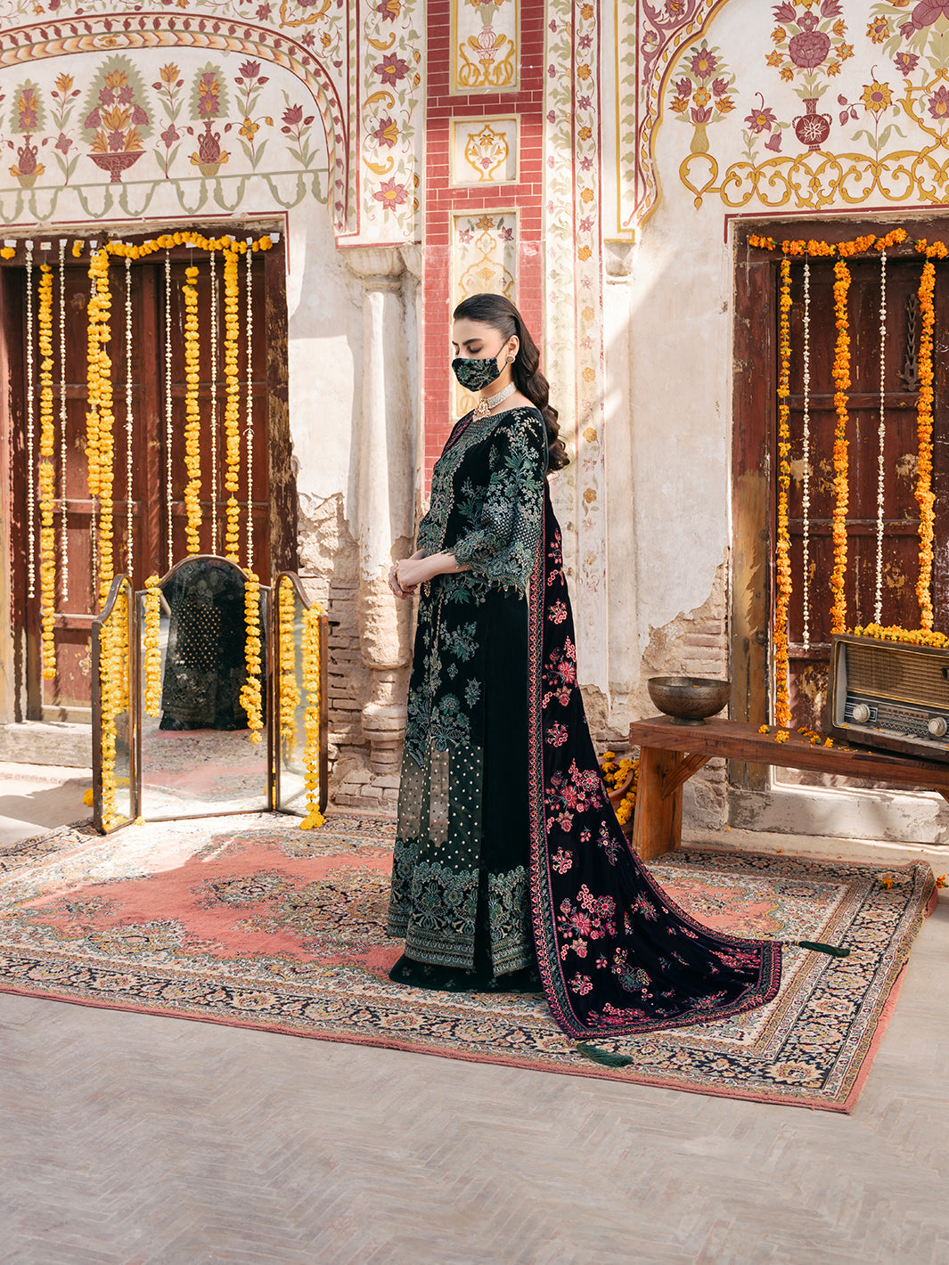 Flossie | Siara Velvet Formals | V-102 - B - House Of Hania