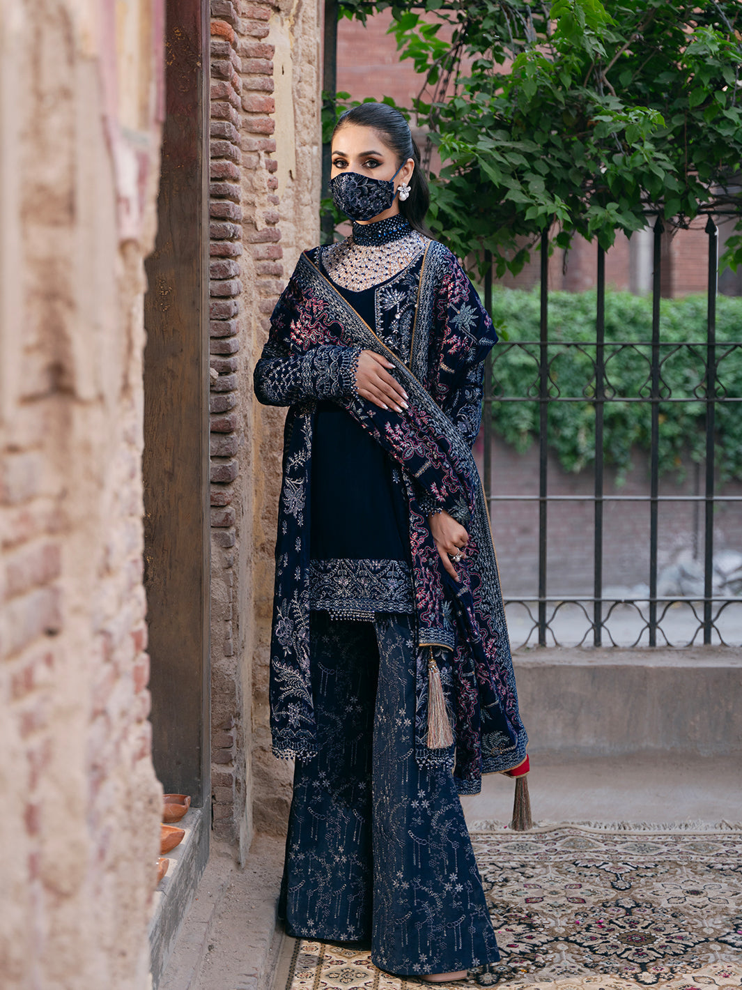 Flossie | Siara Velvet Formals | V-106 - B - House Of Hania