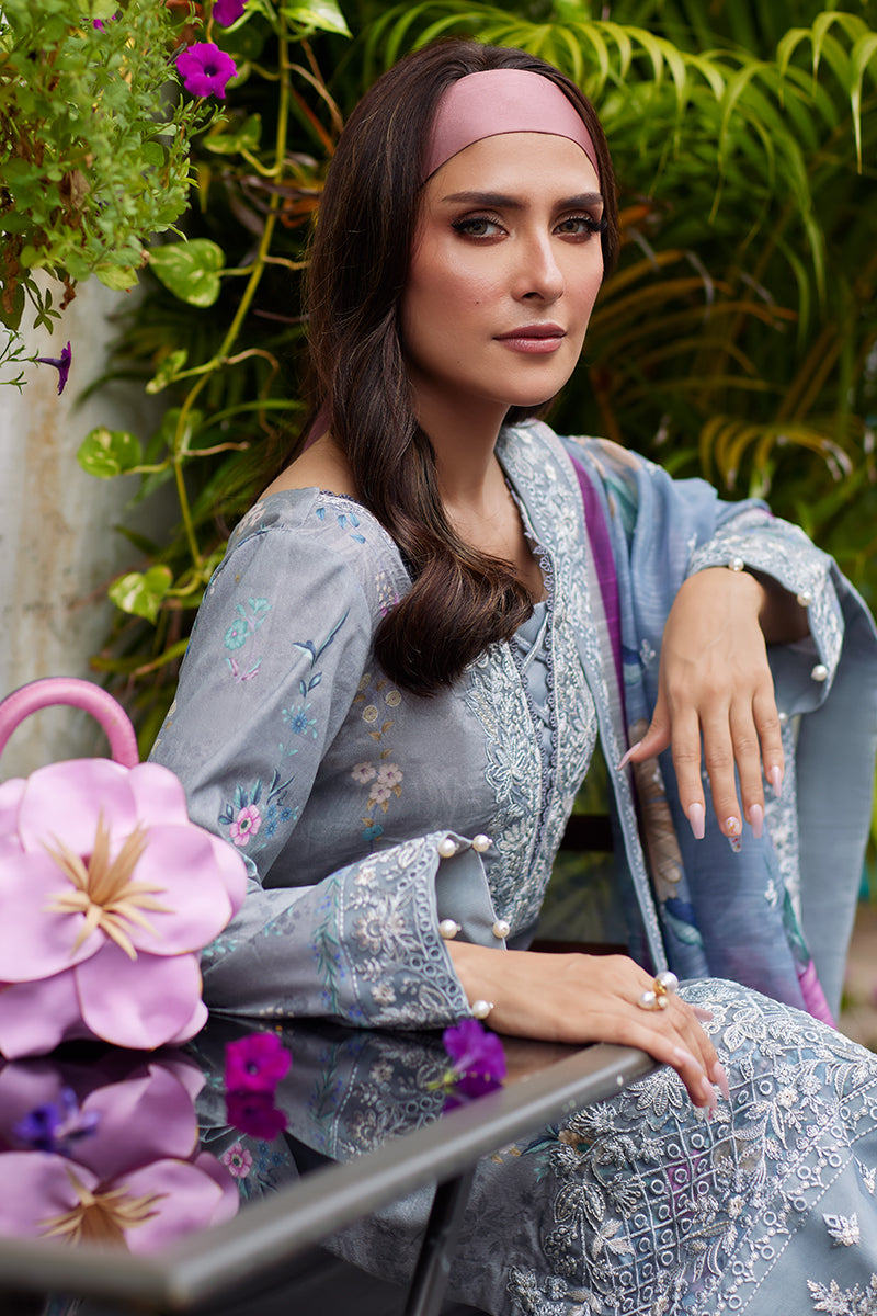 Gulaal | Saffira Lawn 25 | Carla - House Of Hania