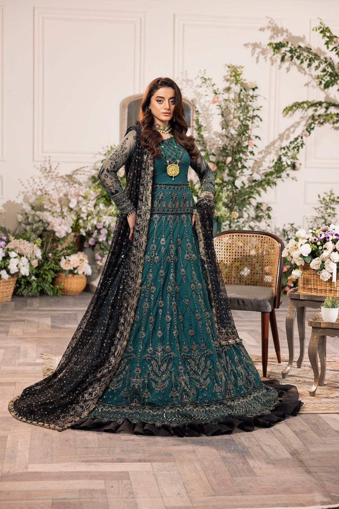 House of Nawab | Azalea Luxury Formals | DAAVRI - House Of Hania