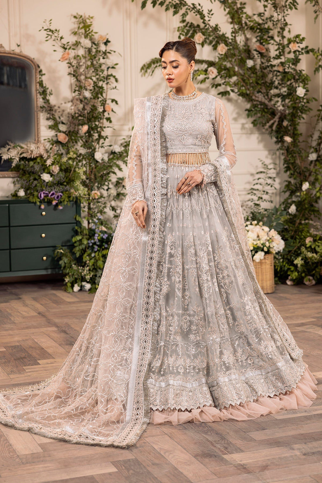 House of Nawab | Azalea Luxury Formals | FARSHI - House Of Hania