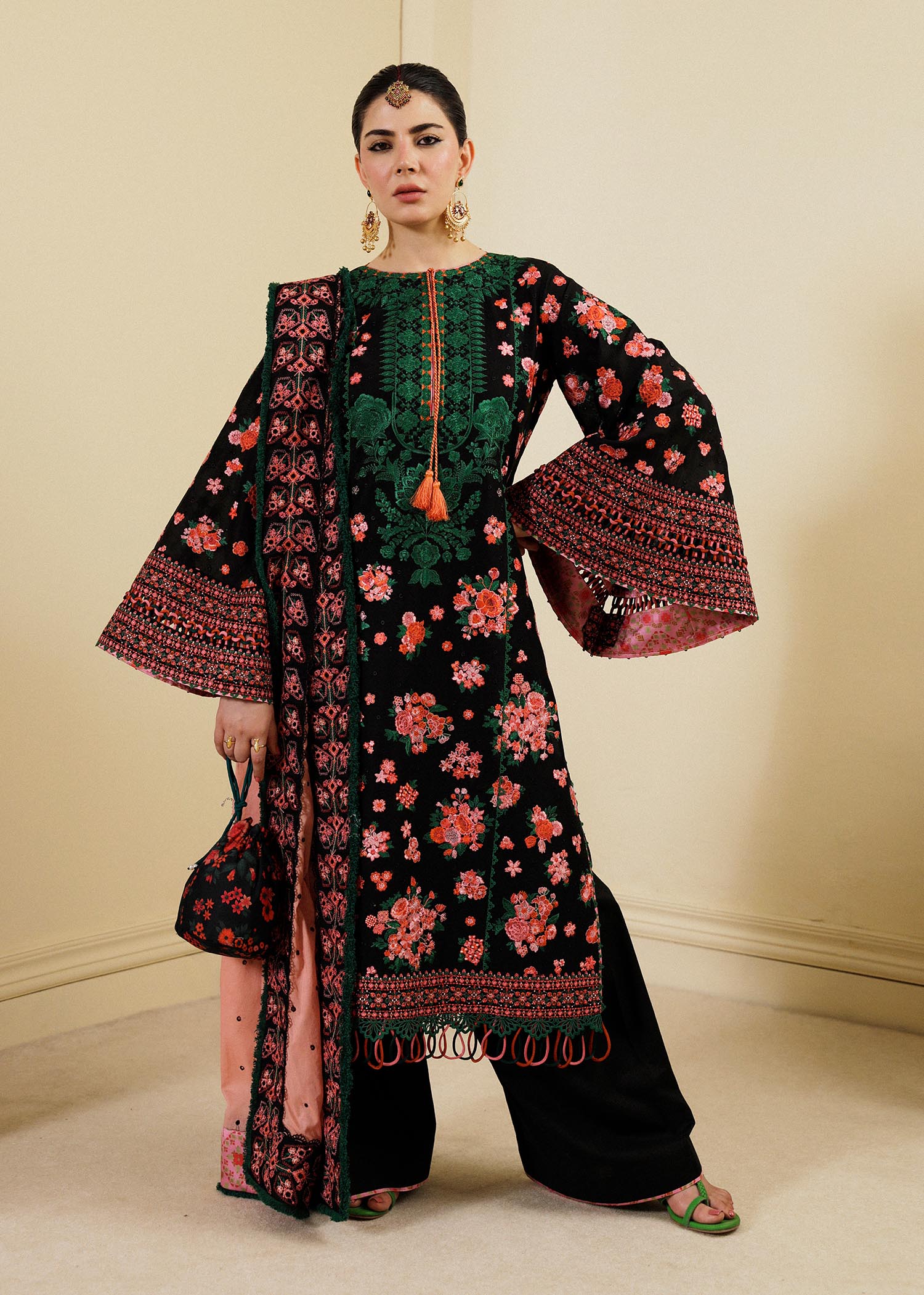Hussain Rehar | Lawn SS 2023 | Noir - House Of Hania