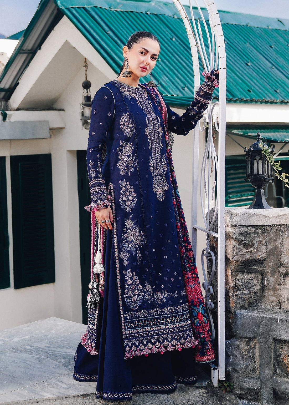 Hussain Rehar | Winter Shawl 24 | Barq - House Of Hania