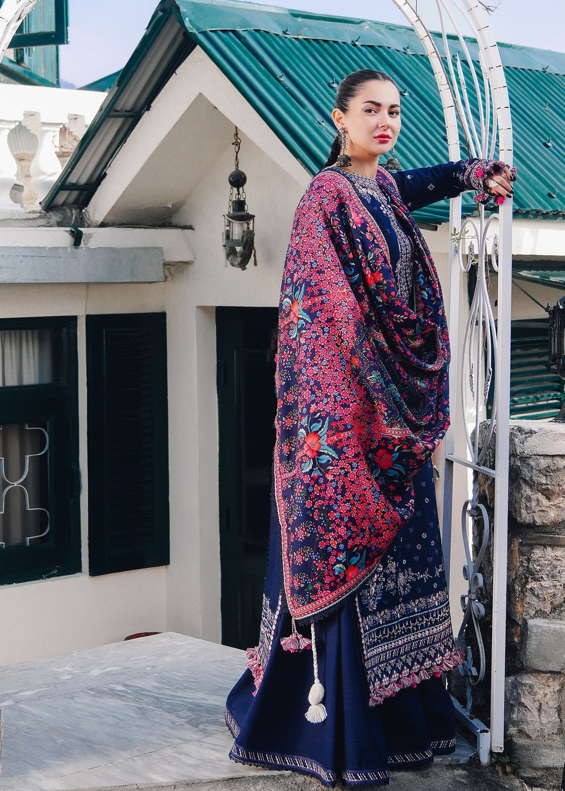 Hussain Rehar | Winter Shawl 24 | Barq - House Of Hania