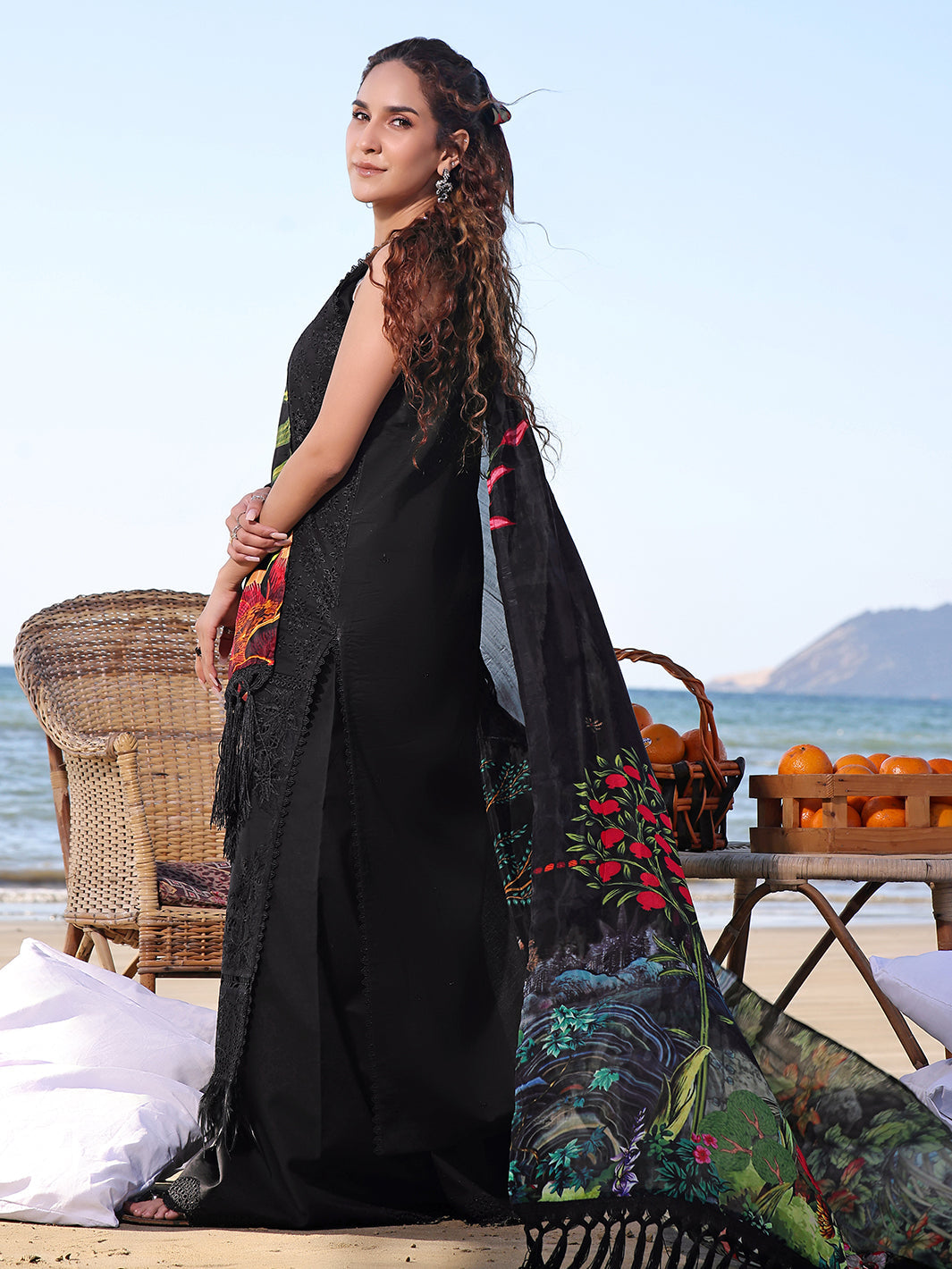 Izel | Saahil Signature Lawn 24 | NUREH - House Of Hania
