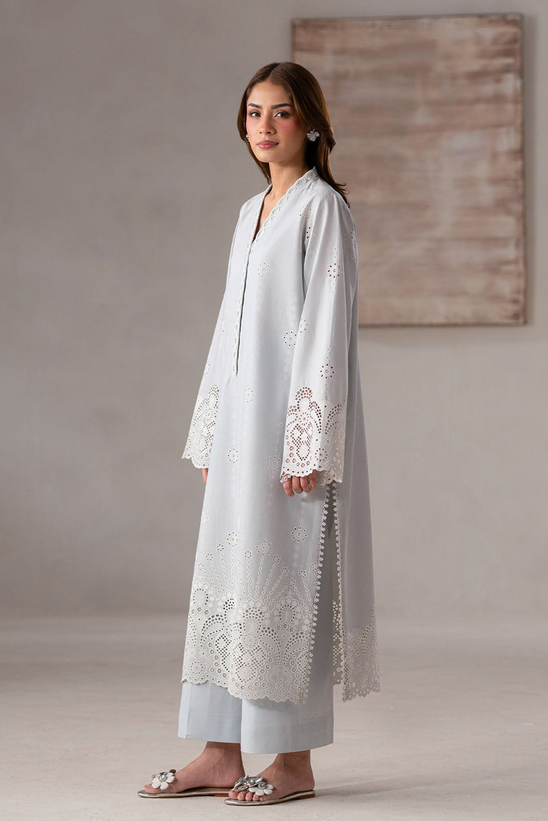 Akbar Aslam | Pret Lawn | Aithra