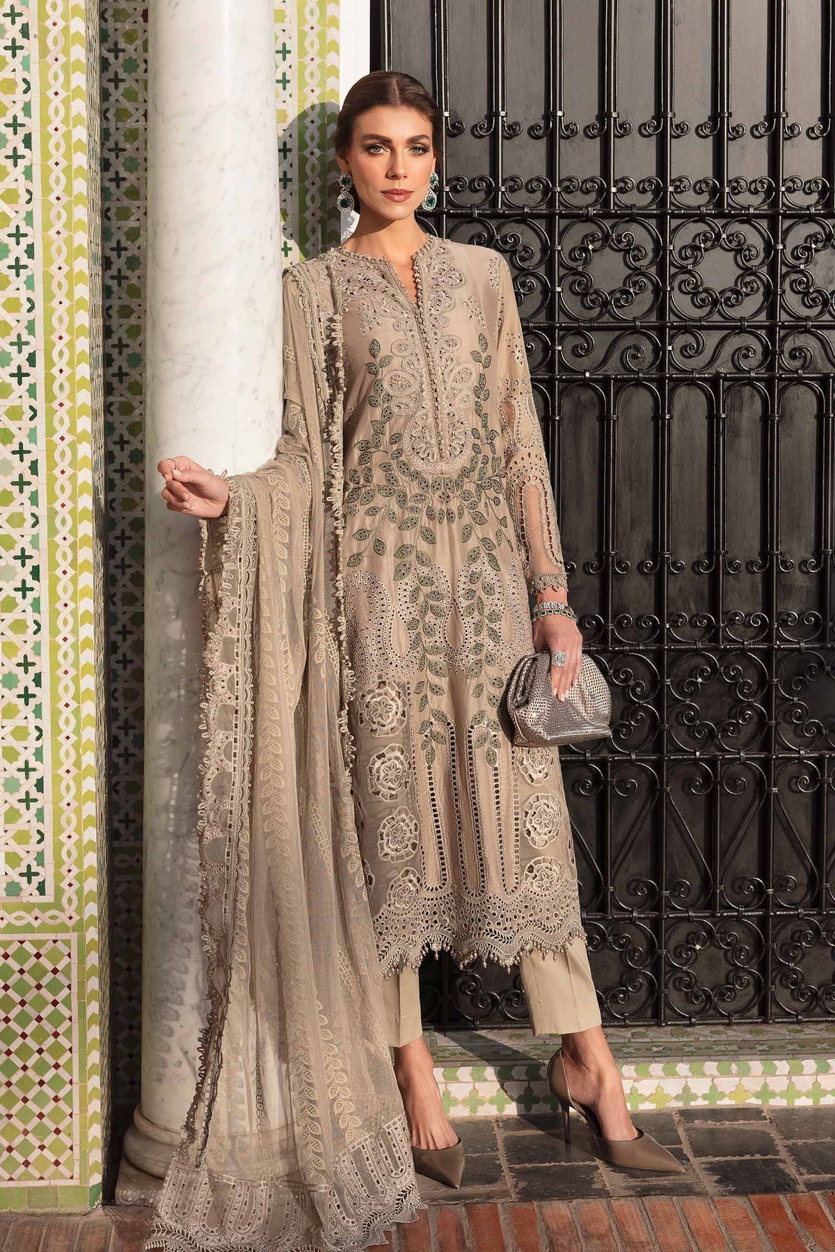 Maria B | Luxury Lawn 25 | D-2503-A - House Of Hania